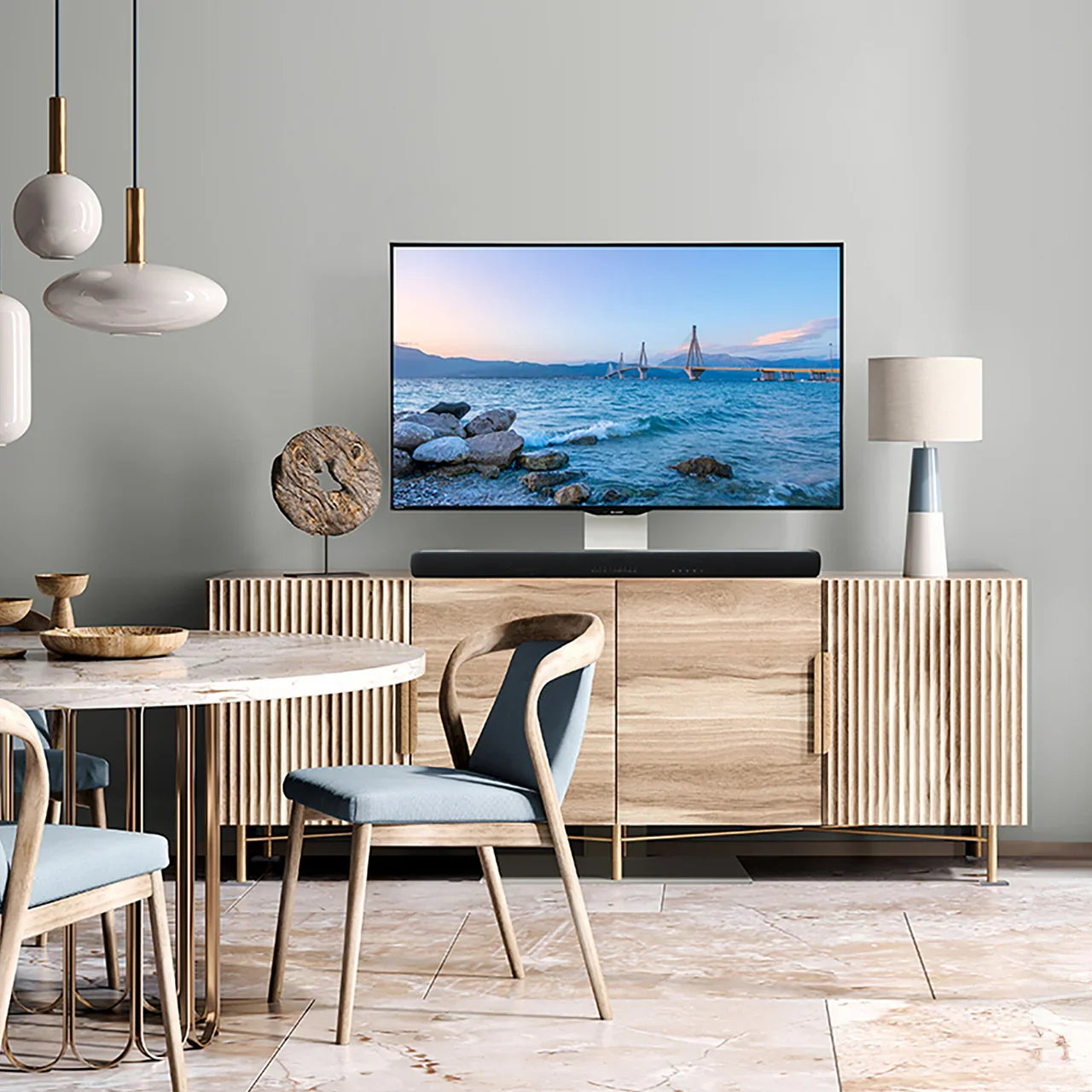 テレビ台用スタンドとローボードの組み合わせ方